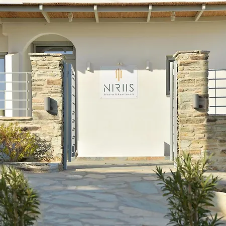 Apartment Niriis Mountain View Kymo Batsi (Andros)