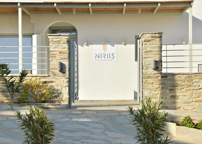 아파트 Niriis Mountain View Kymo 바트시